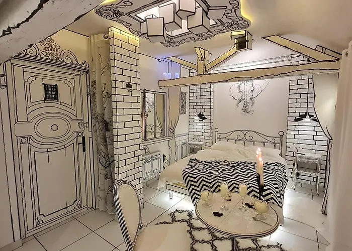 Апартаменты Illustre Insolite *